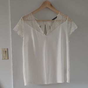 Suzy Shier Elegant White Lace Blouse